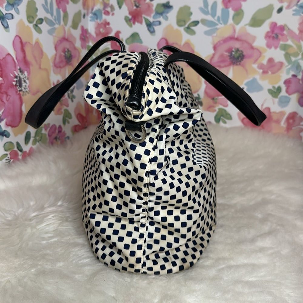 💯Authentic Prada Nylon Tote Handbag🍀 - Picture 11 of 15